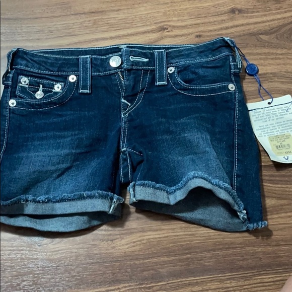 True religion shorts with tags - Picture 1 of 2
